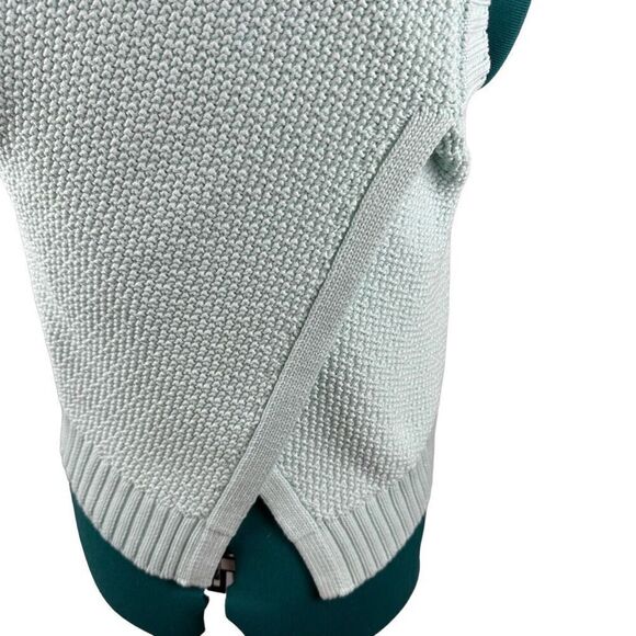 Banana Republic open back vest - Picture 2 of 9